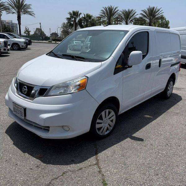 Nissan NV200 with VIN: 3N6CM0KN2GK696323