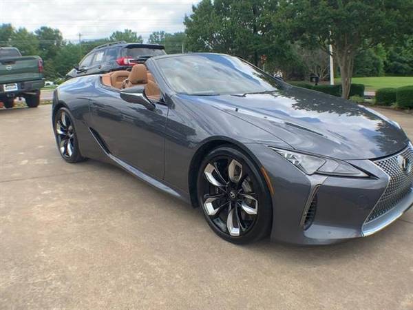 Lexus LC with VIN: JTHMPAAY3RA110666