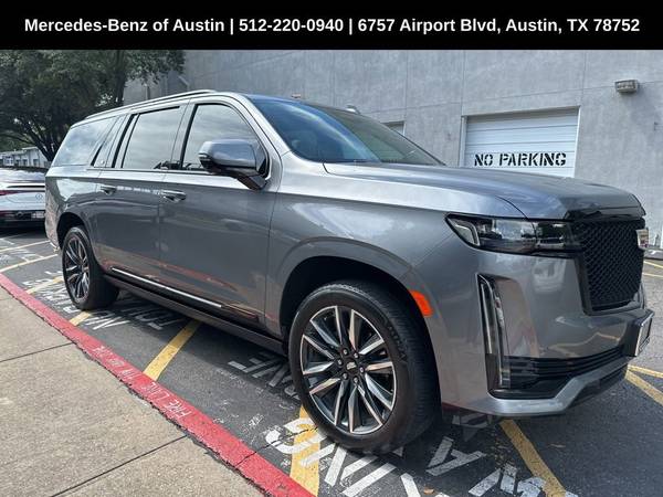 Cadillac Escalade ESV with VIN: 1GYS3PKL8MR273733