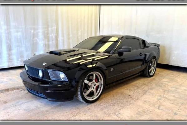 2007 Ford Mustang GT Deluxe Coupe