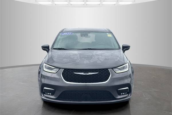 2022 Chrysler Pacifica Hybrid Touring L Plug-In Hybrid