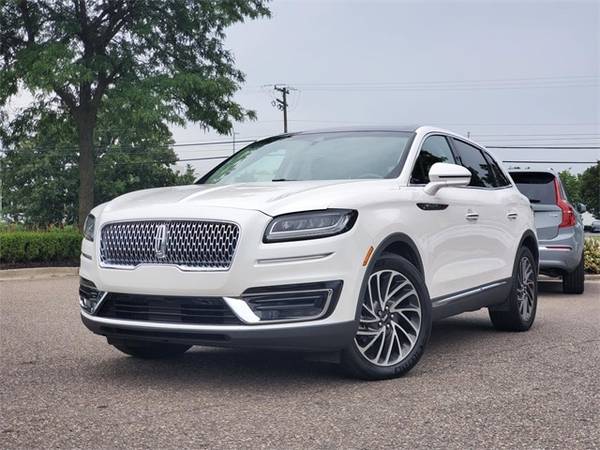 Lincoln Nautilus with VIN: 2LMPJ8LP2KBL30971