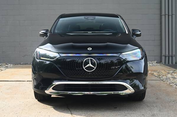 Mercedes-Benz EQE SUV with VIN: 4JGGM1CB6PA012255