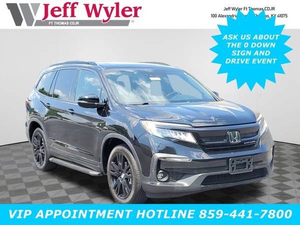 Honda Pilot with VIN: 5FNYF6H75NB004155