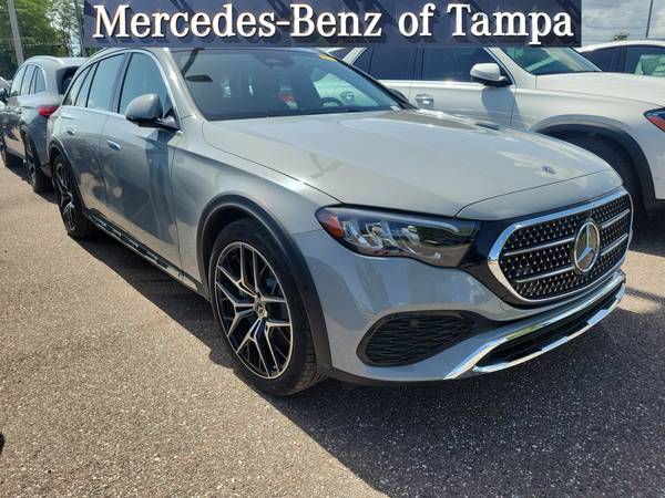 Mercedes-Benz E-Class with VIN: W1KLH6FB3SA101389