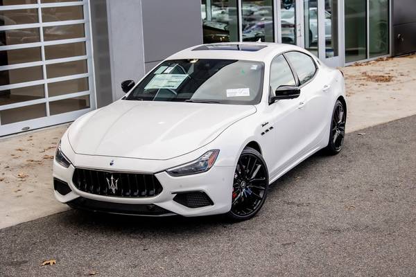 2024 Maserati Ghibli