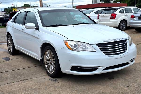 2013 Chrysler 200 Touring