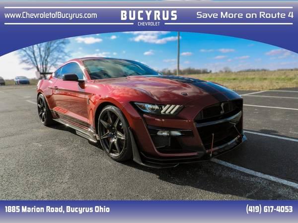 Ford Shelby GT500 with VIN: 1FA6P8SJ9N5500135