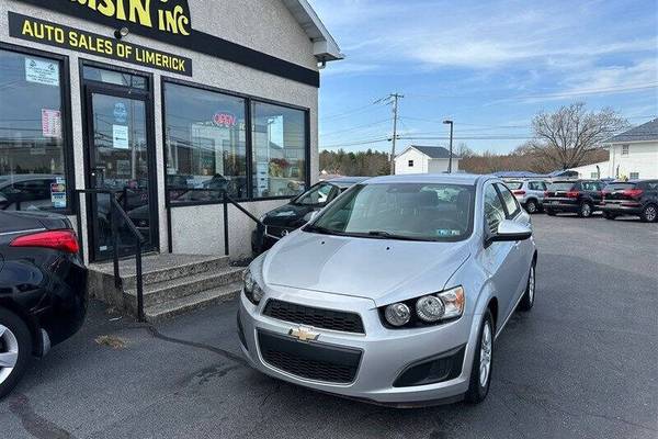 2016 Chevrolet Sonic LT