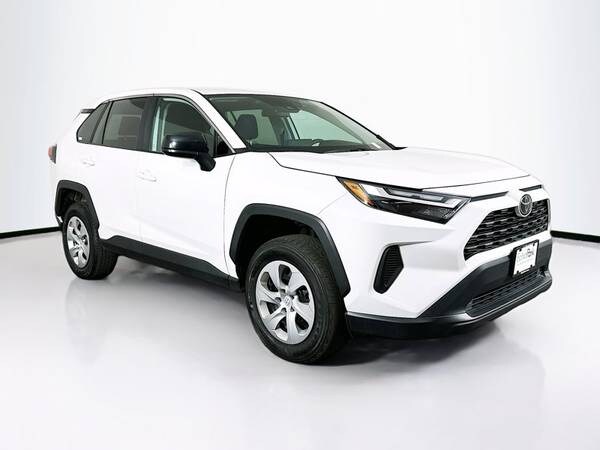 Toyota RAV4 with VIN: 2T3H1RFV9RW332051