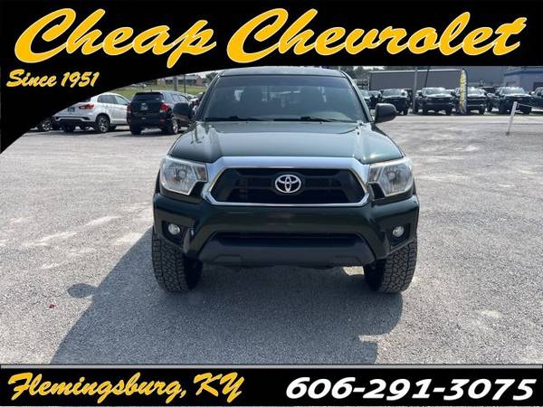 Toyota Tacoma with VIN: 3TMLU4EN6EM139602