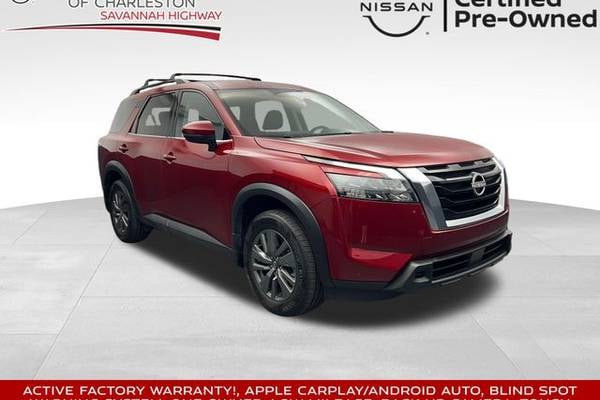 2024 Nissan Pathfinder SV