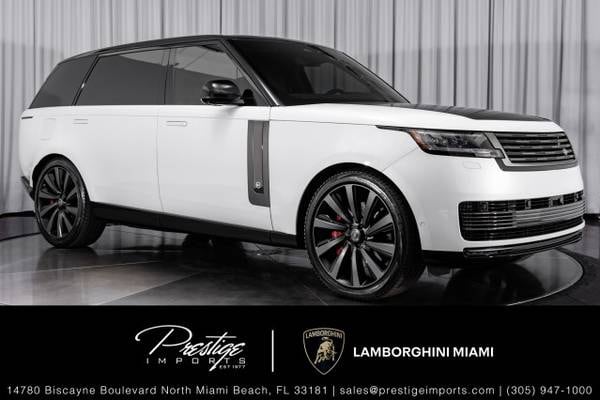 2024 Land Rover Range Rover P615 SV