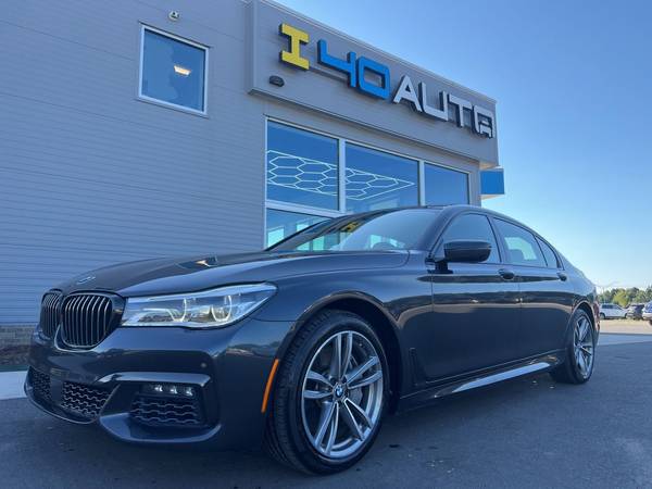 BMW 7 Series with VIN: WBA7F2C55JG424389