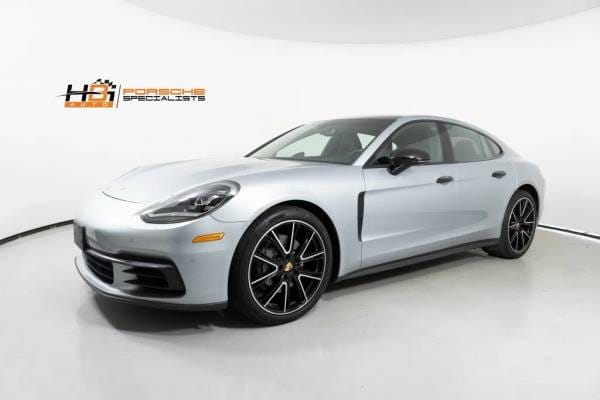 2018 Porsche Panamera 4S