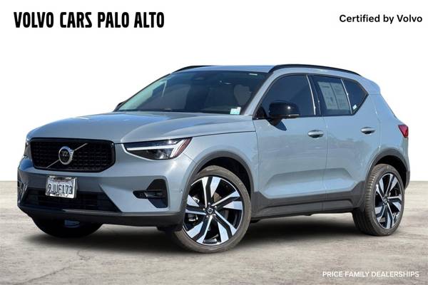 Volvo XC40 with VIN: YV4L12UX9P2942041
