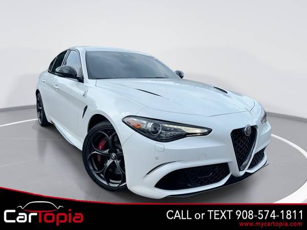 Alfa Romeo Giulia with VIN: ZARFAMEV6K7607345