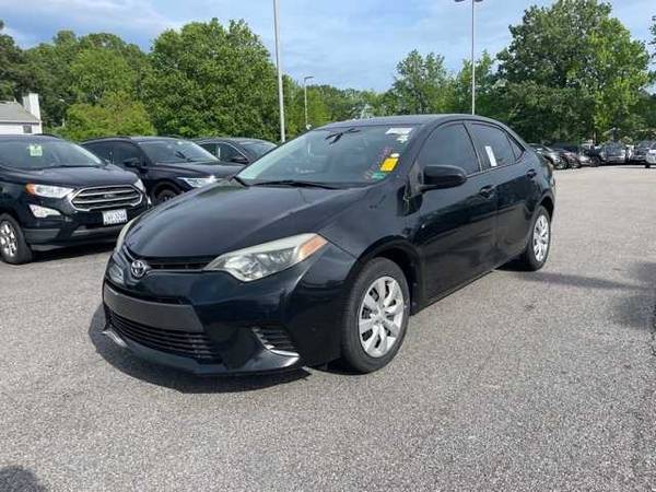 Toyota Corolla with VIN: 2T1BURHE1FC476046