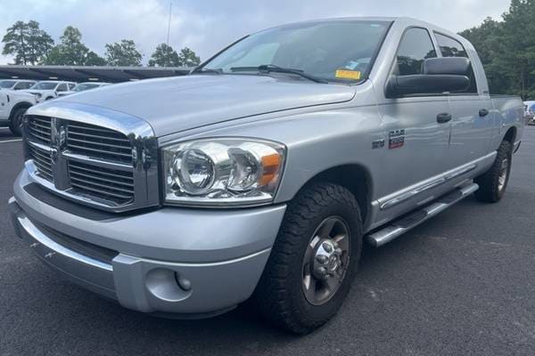 2007 Dodge Ram Pickup 2500 Laramie  Mega Cab