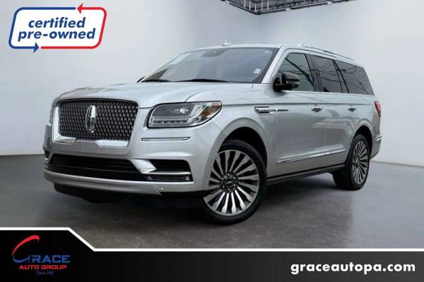 Lincoln Navigator with VIN: 5LMJJ2LT8KEL17221