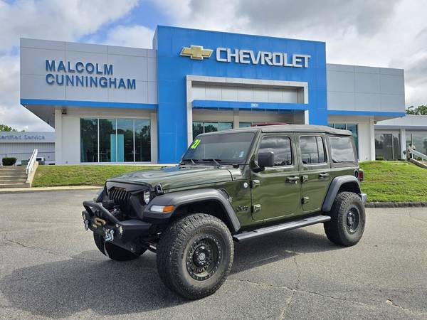 Jeep Wrangler with VIN: 1C4HJXDG2MW828781