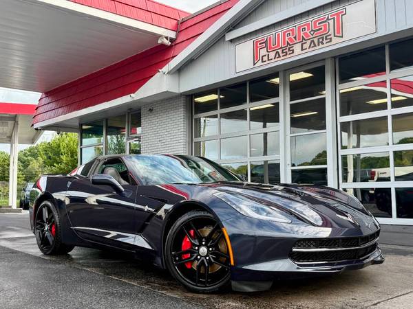 Chevrolet Corvette Stingray with VIN: 1G1YM2D73E5101076