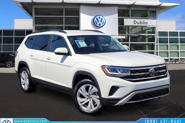 2023 Volkswagen Atlas SE w/Technology