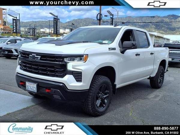 Chevrolet Silverado 1500 with VIN: 3GCUDFE86RG423603