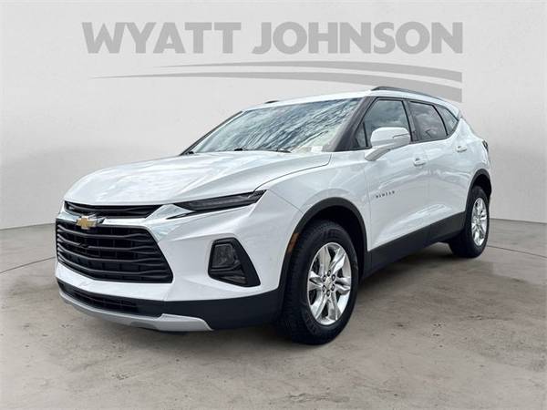 Chevrolet Blazer with VIN: 3GNKBCR49NS170343