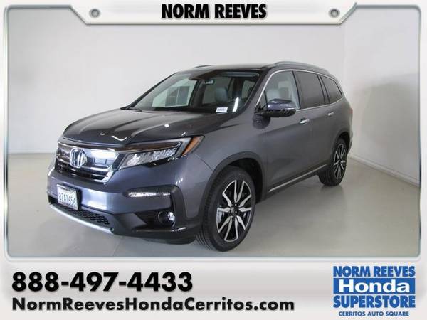 Honda Pilot with VIN: 5FNYF5H6XNB000555