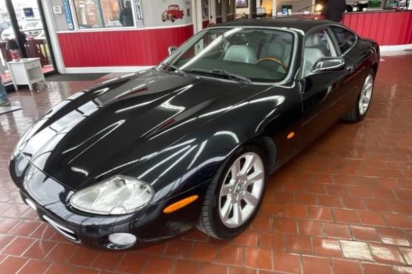 2003 Jaguar XK-Series XK8 Coupe