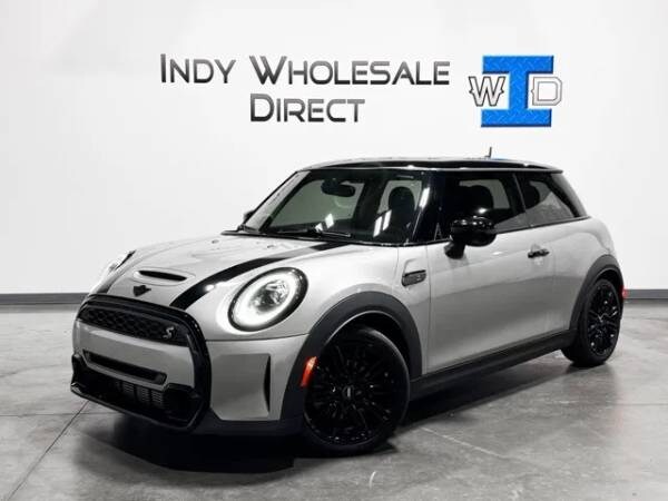 MINI Hardtop 2 Door with VIN: WMW53DH05R2U95920