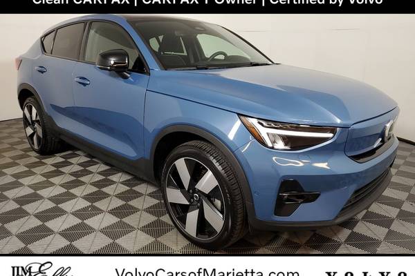 2023 Volvo C40 Recharge Twin Pure Electric Plus Hatchback