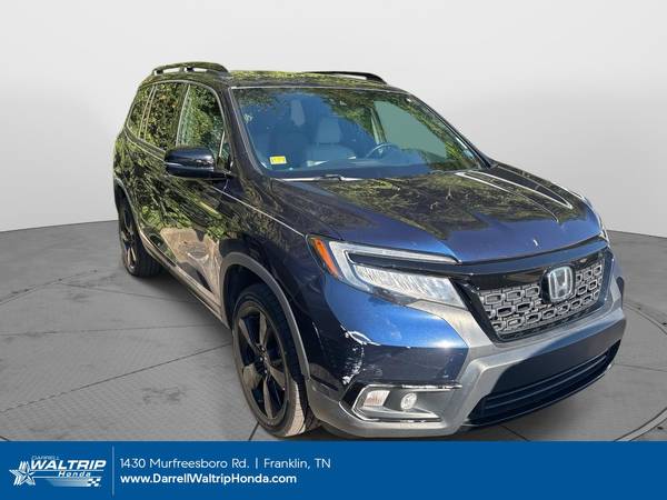 Honda Passport with VIN: 5FNYF8H08KB002877