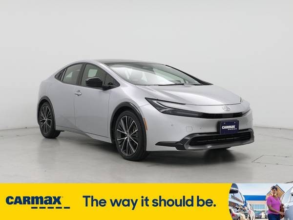 Toyota Prius with VIN: JTDACAAU8P3002333