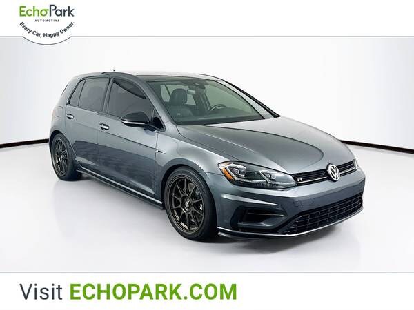 Volkswagen Golf R with VIN: WVWVA7AU2KW191904