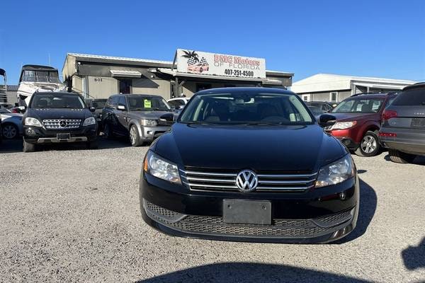 2014 Volkswagen Passat S