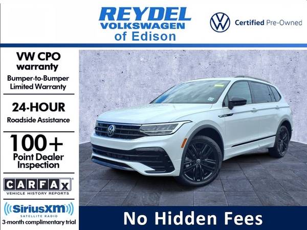 Volkswagen Tiguan with VIN: 3VV8B7AX0NM156692