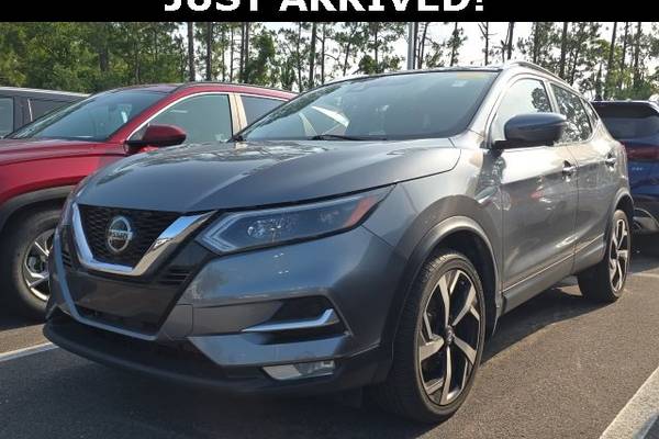 2022 Nissan Rogue Sport SL