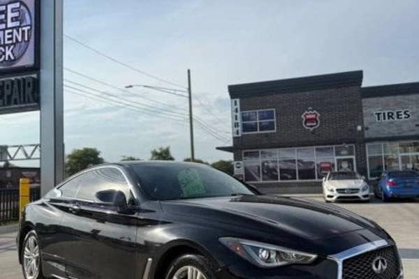 2017 INFINITI Q60 2.0t Premium Coupe