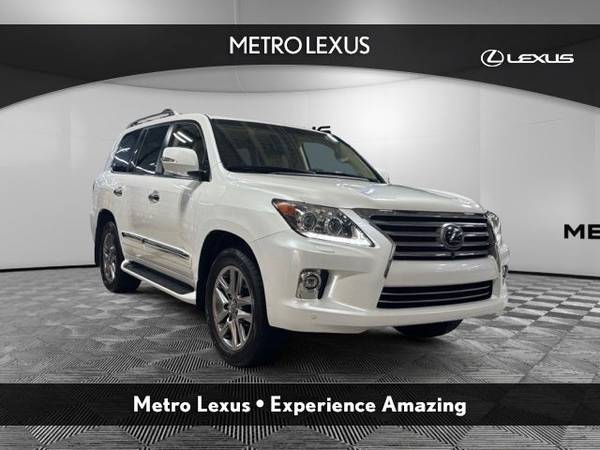 Lexus LX 570 with VIN: JTJHY7AX1F4186307