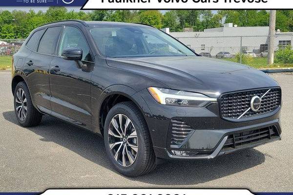 2023 Volvo XC60 B5 Plus Dark