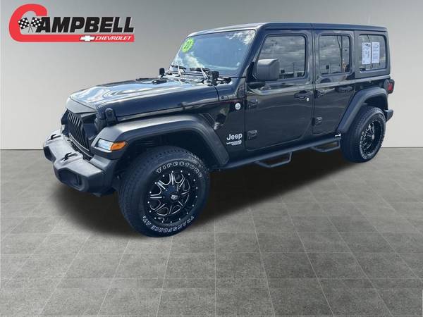 Jeep Wrangler with VIN: 1C4HJXDN4LW269831
