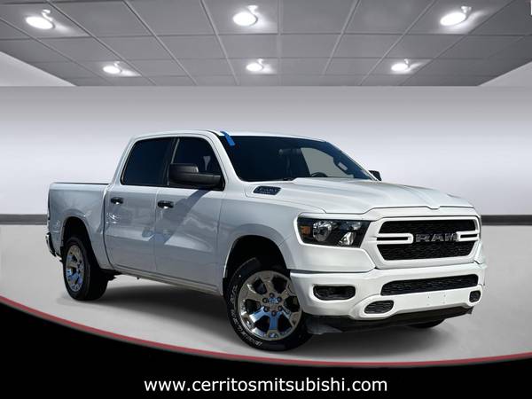 Ram 1500 with VIN: 1C6RRFGG1RN161452