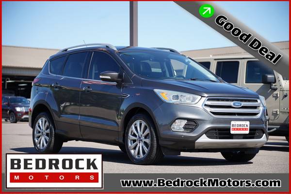 Ford Escape with VIN: 1FMCU9J99HUA07886