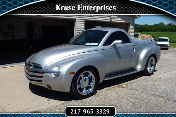 2004 Chevrolet SSR LS  Regular Cab