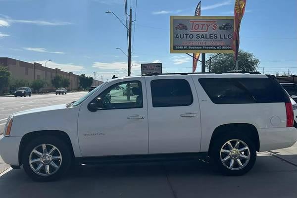 2011 GMC Yukon XL SLT 1500