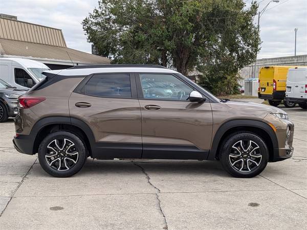 Chevrolet Trailblazer with VIN: KL79MVSL9MB017449