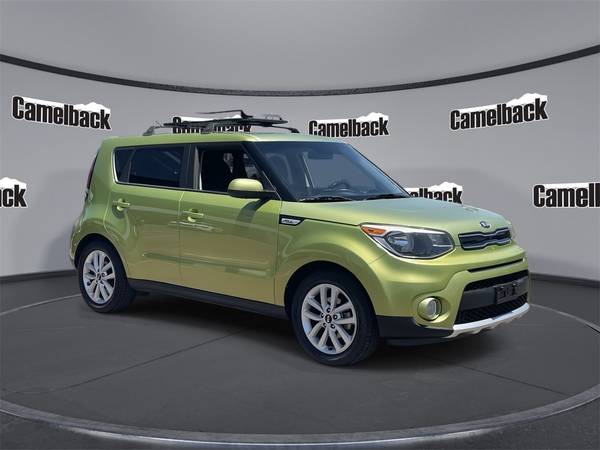 Kia Soul with VIN: KNDJP3A53J7891485