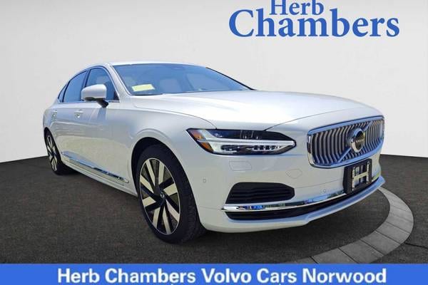 2024 Volvo S90 Recharge Plug-In Hybrid T8 Ultimate